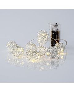 ΣΕΙΡΑ, 10 MINI LED, ΜΕ ΜΕΤΑΛΛΙΚΕΣ ΜΠΑΛΕΣ 3cm, ΜΠΑΤΑΡΙΑΣ, ΑΣΗΜΙ ΧΑΛΚΟΣ, ΘΕΡΜΟ ΛΕΥΚΟ LED, ANA 10cm, ΠΡΟΕΚΤΑΣΗ ΠΑΡΟΧΗΣ 50cm, IP20 Eurolamp 600-11236