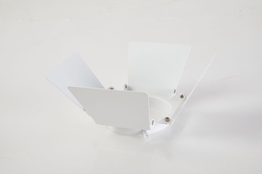 ZUMO-AOF-18W-WH-3PH ZUMO 18W ACCESSORY OF FINS WHITE 3PHASE 9x9x12cm hole size : 66mm HOMELIGHTING 77-9128